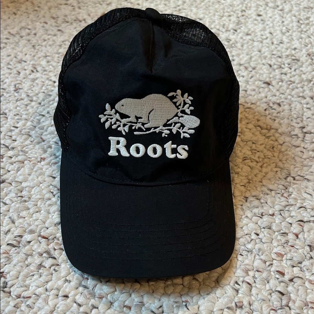 Roots Canada Kids SnapBack Baseball Hat Black
